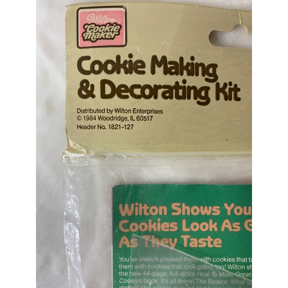 1984‎ Wilton Christmas Tree & Wreath Cookie Making Cutter Mold Treats Gifts NOS - Picture 9 of 12